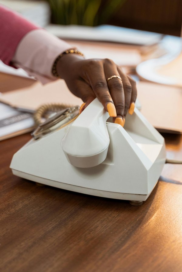 Téléphonie fixe professionnelle : solutions sur mesure pour votre entreprise